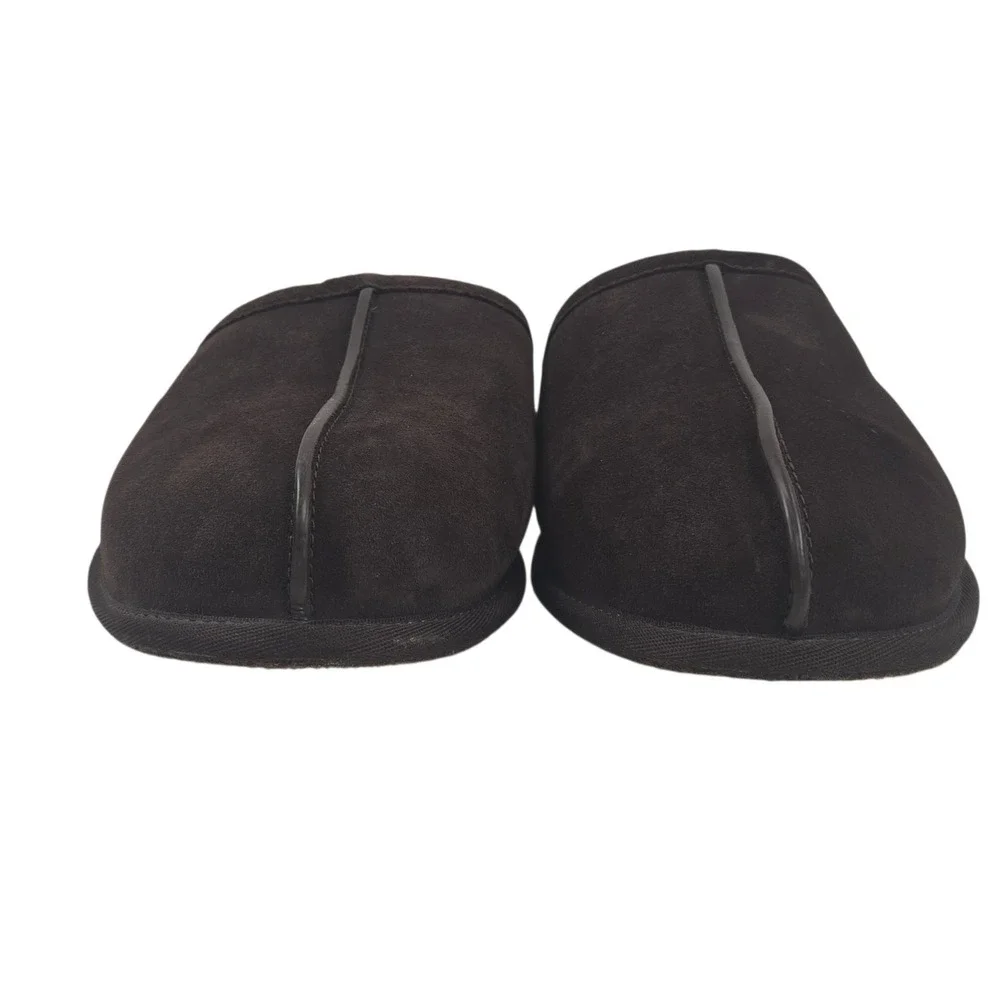 UGG men scuff